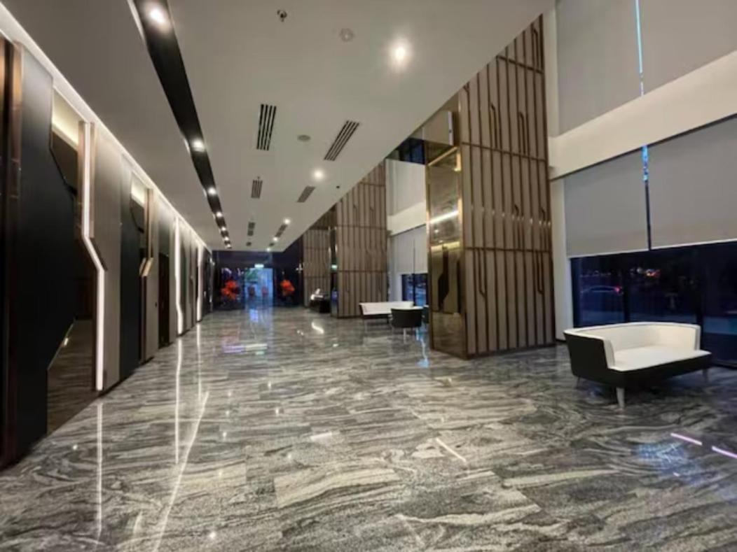 Sky Pool 4 Star Grade In I-city Shah Alam
