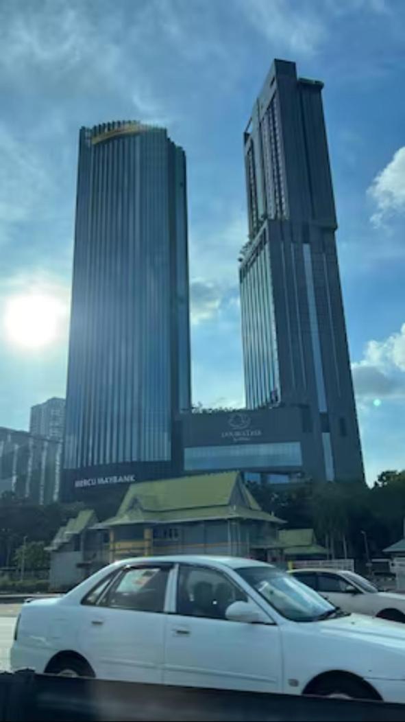 Apartment Sky Pool 4 Star Grade In I-city